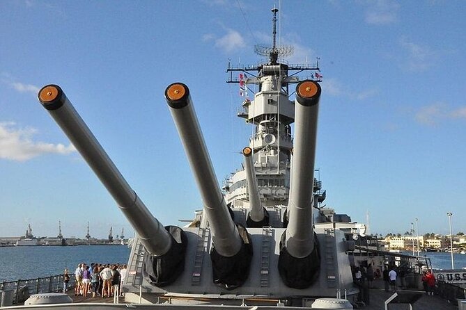 Day Trip from Maui to Oahu: Pearl Harbor WWII Heroes Adventure - Lunch and pacing: a long day, so plan your energy