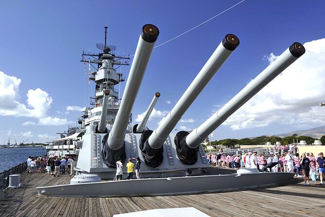 Deluxe Arizona Memorial and USS Missouri Battleship Tour - USS Arizona Memorial at Pearl Harbor: how the ticketing changes your morning