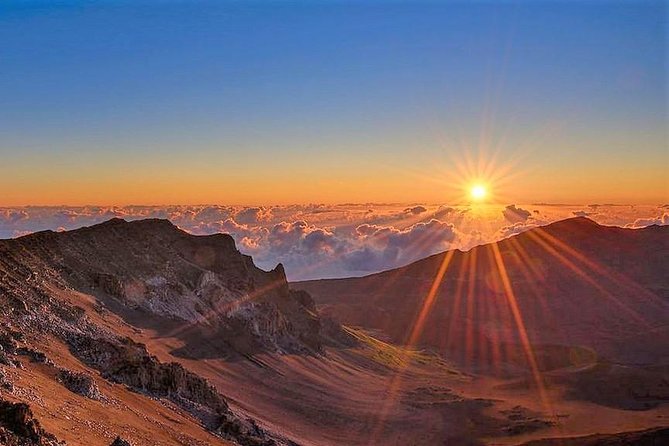 Haleakala Classic Vehicle Sunrise Tour with Breakfast - Haleakala Classic Sunrise: what this tour is really like