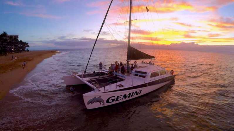 Maui: 2 Hour Sunset Dinner Sail with Open Bar and Appetizers - Why This 2-Hour Sunset Sail Feels Worth It in Ka’anapali