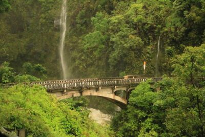 Maui: Famous Road to Hana Waterfalls and Lunch by Mercedes Van - Price and what you’re really paying for (and for what you’re not)