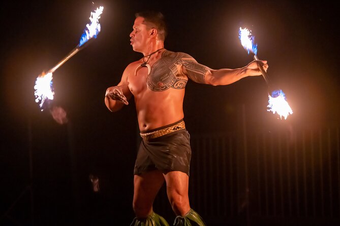 Maui Luau: Gilligans' Island Luau in Kihei - What You Get for the Ticket Price: Dinner, Drinks, and the Included Show