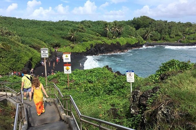 Maui Tour : Road to Hana Day Trip from Kahului Lunch, Water, Chip - Wai‘anapanapa State Park: Fresh-Water Caves and the Black Sand Area