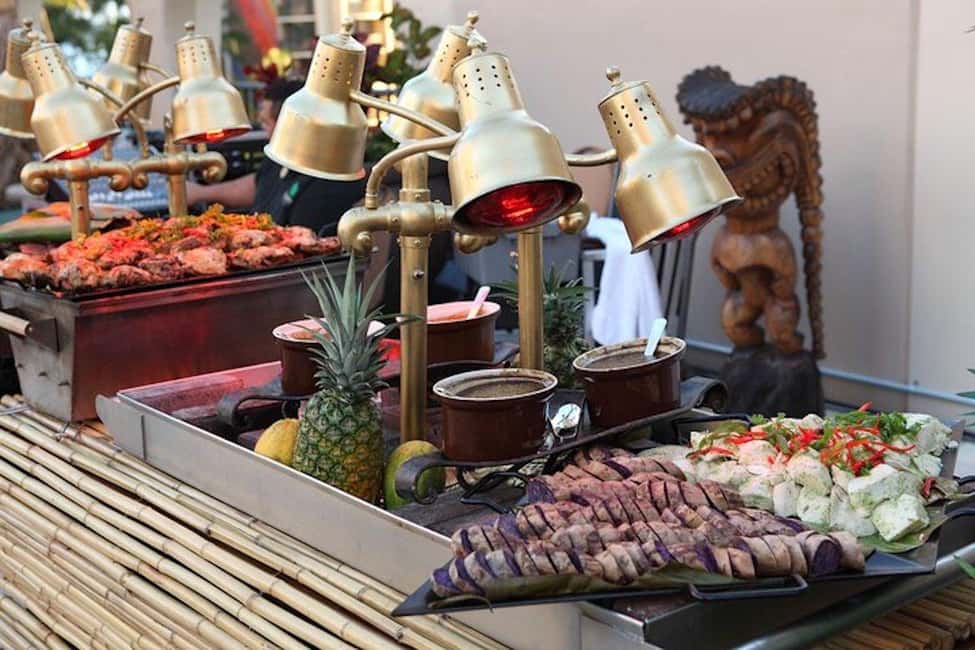 Oahu: Hilton Waikiki Starlight Luau - Price and value: what $185 gets you in Waikiki