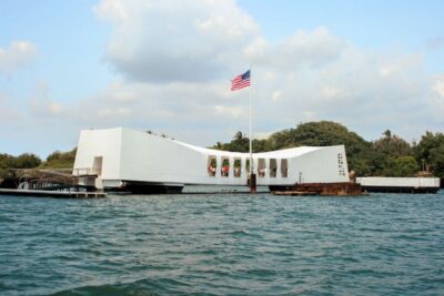 Oahu: Pearl Harbor, USS Arizona, and City Highlights Tour - Arizona Memorial + USS Arizona: what you’ll do and what to expect on arrival