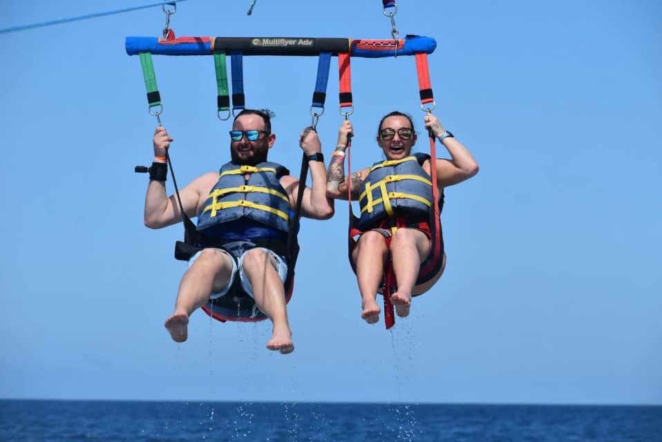 Oahu: Waikiki Parasailing - Where You Meet the Crew and How Boarding Actually Works