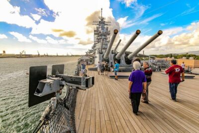 Pearl Harbor: USS Arizona Memorial & USS Missouri Battleship Tour from Waikiki - Visitor Center first: your best chance to understand what you’re seeing