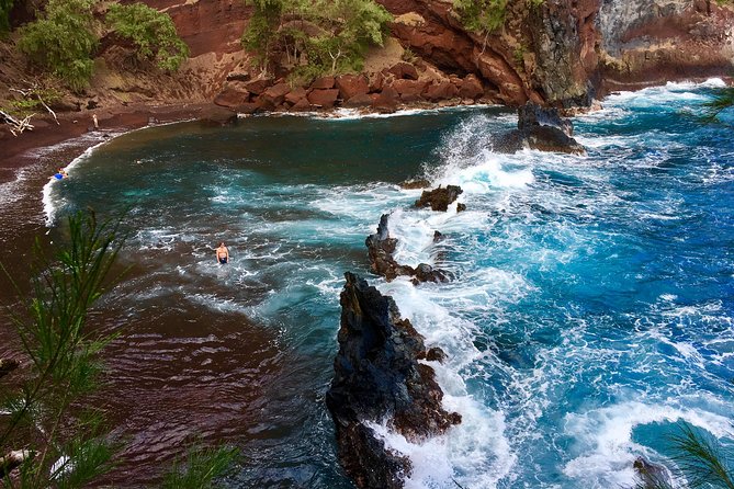 Private Road to Hana Tour - Hana Gold and Hāna Farms: where food stops become part of the story